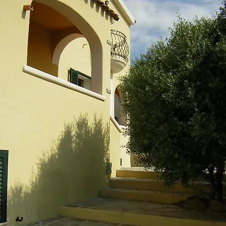 Apartment Happyvacation Di Cadoni Antonio